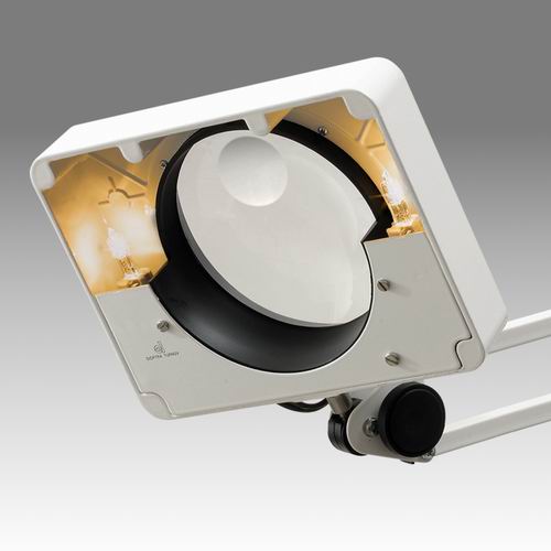 Lupa stojánková s čočkou průměru 110 mm s halogenovým osvětlením - LS 03H70V - D 438